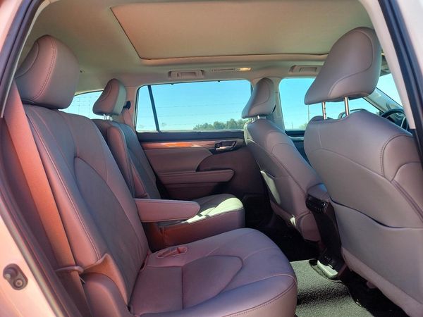 2025 TOYOTA HIGHLANDER Platinum — PSRS