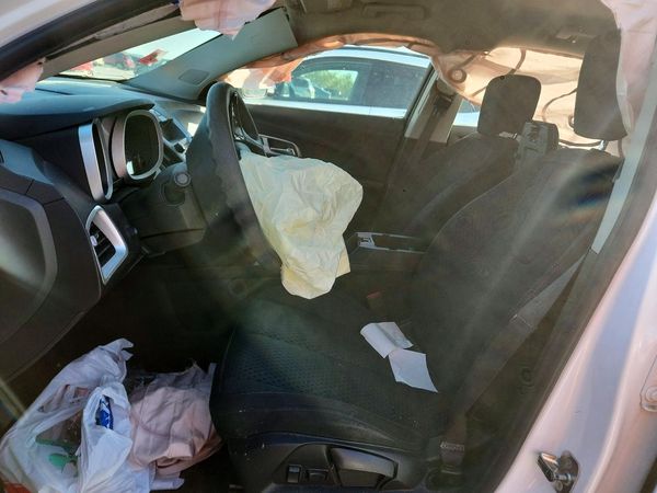 2015 CHEVROLET EQUINOX LS — DENT