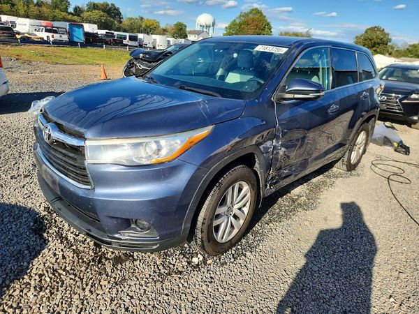 2016 TOYOTA HIGHLANDER — DSFA — Front 3/4