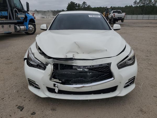2017 INFINITI Q50