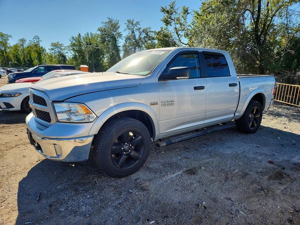 2016 RAM 1500 SLT — Front 3/4