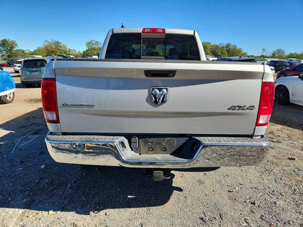 2016 RAM 1500 SLT — DIRR