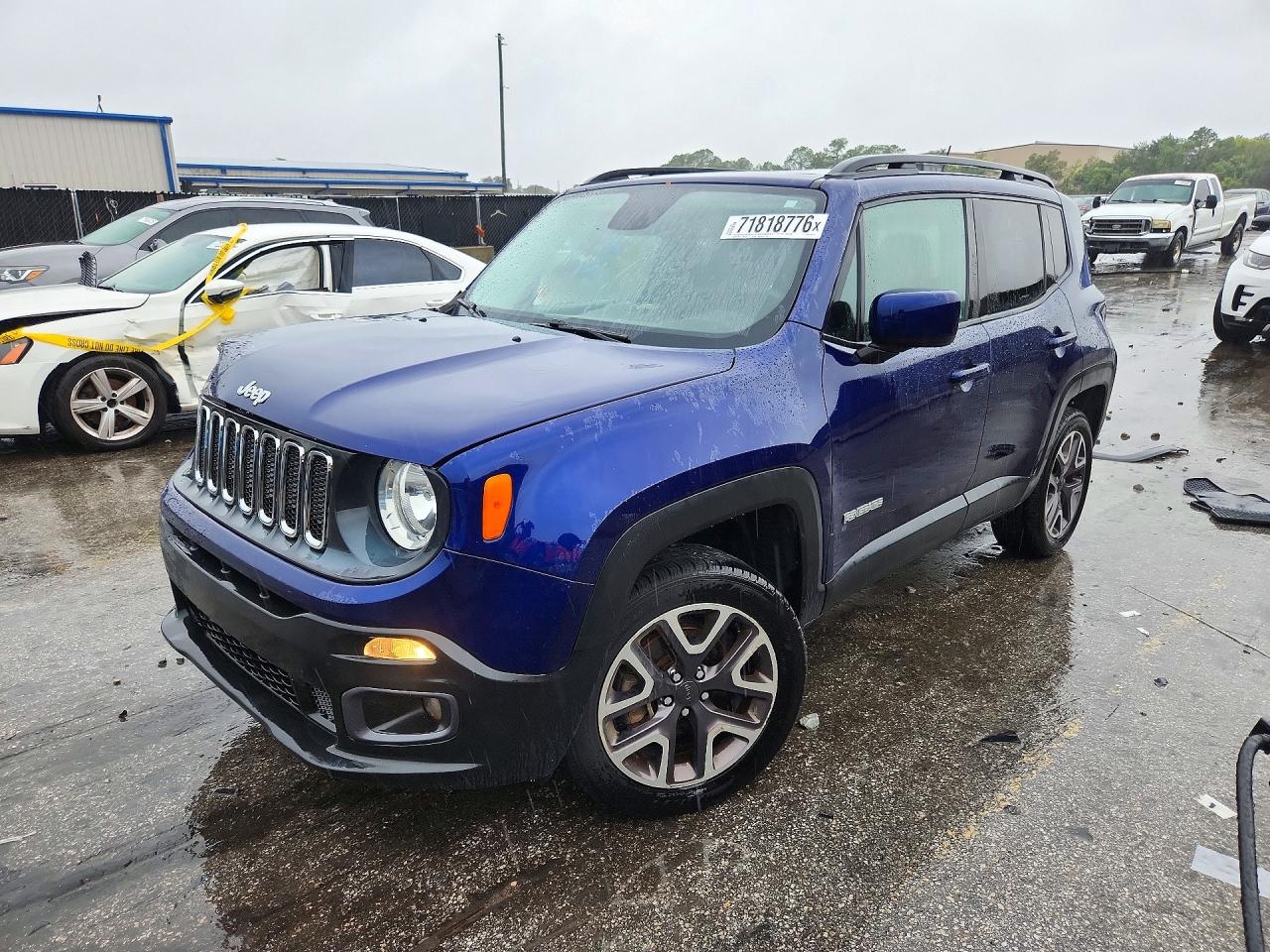 2016 JEEP RENEGADE — Front 3/4