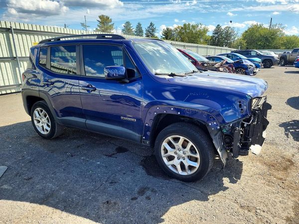 2017 JEEP RENEGADE — Passenger 3/4