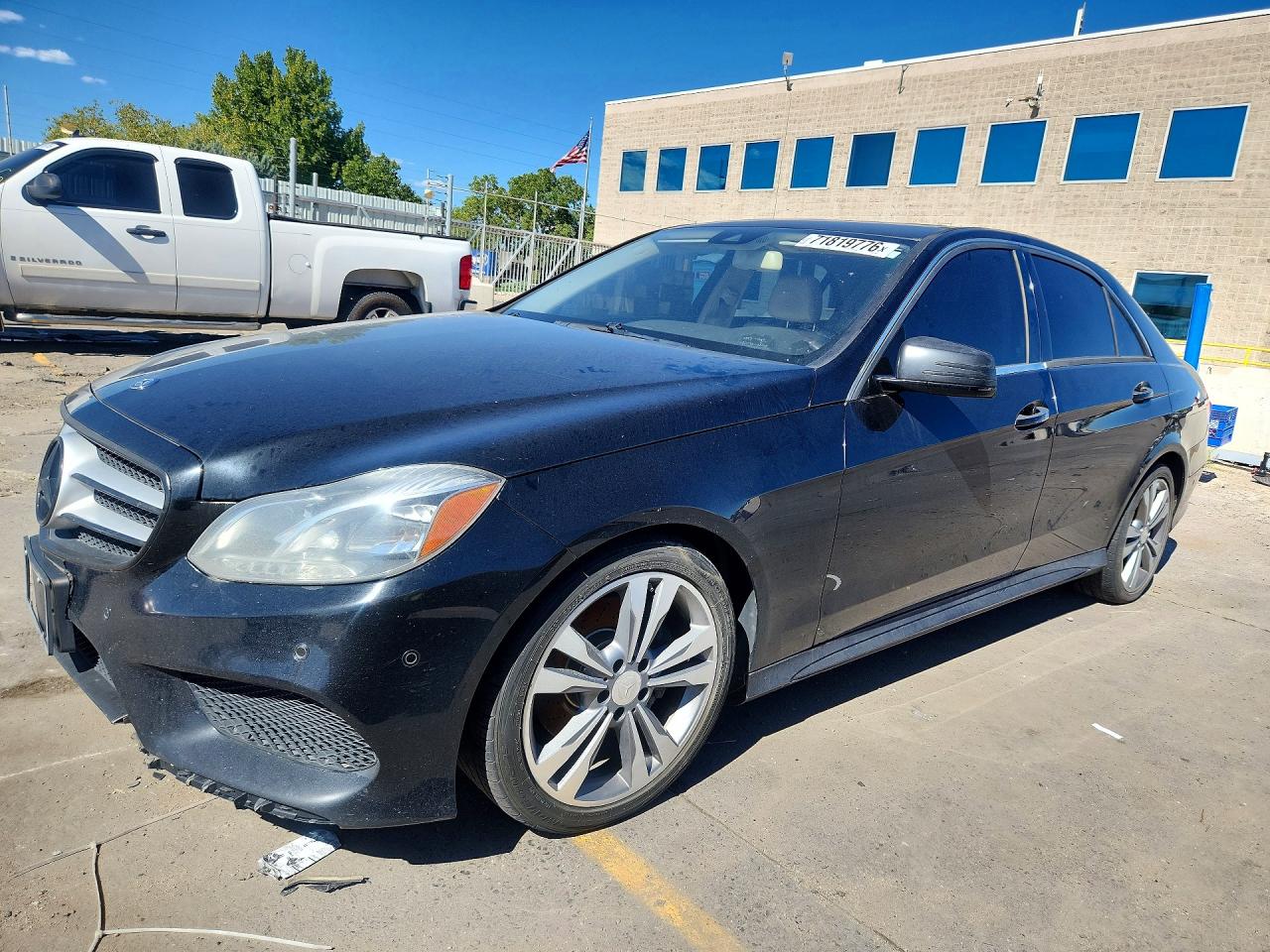2014 MERCEDES-BENZ E-CLASS E350 — Front 3/4