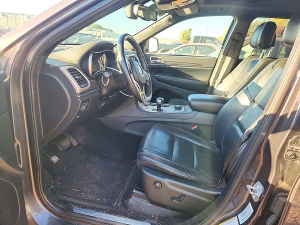 2015 JEEP GRAND CHEROKEE Limited — DENT
