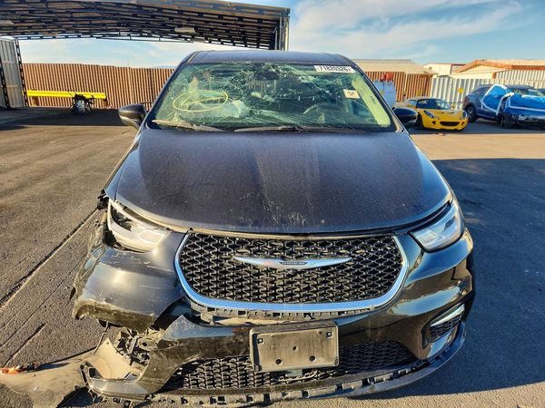 2023 CHRYSLER PACIFICA Touring L — DIRF