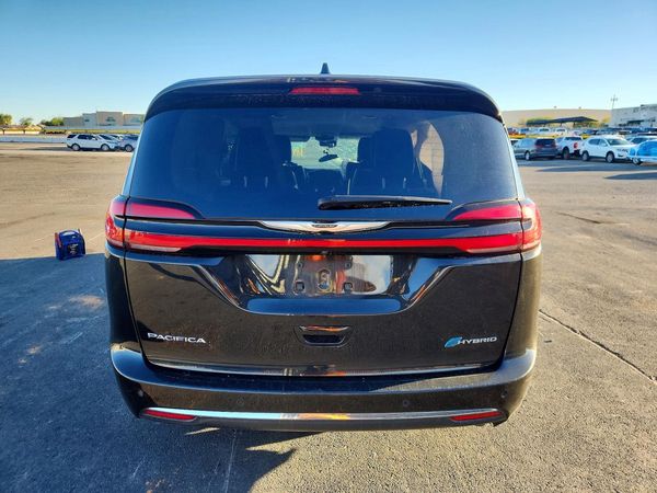 2023 CHRYSLER PACIFICA Touring L — DIRR