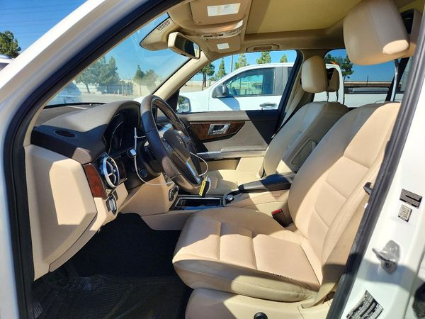 2015 MERCEDES-BENZ GLK GLK350 — DENT