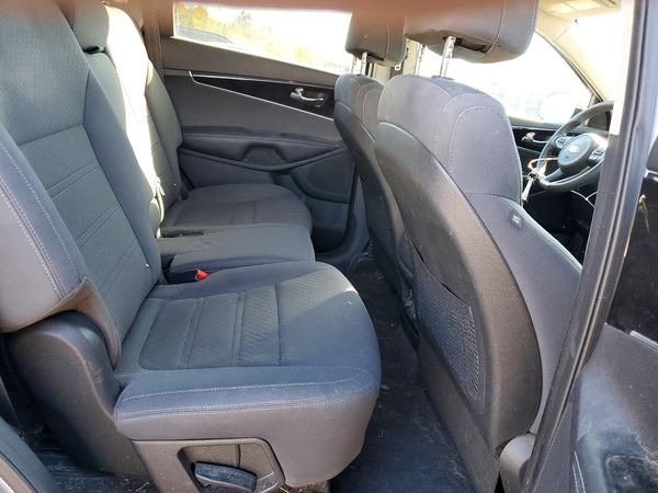 2017 KIA SORENTO L, LX — PSRS