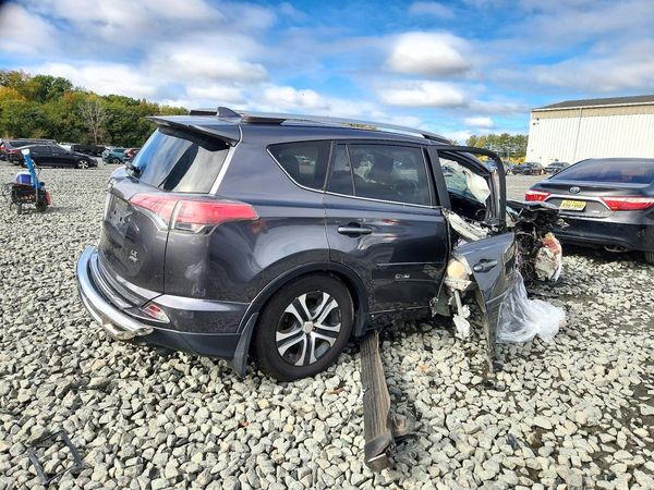 2017 TOYOTA RAV4 LE — PSRA