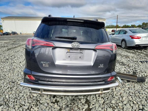 2017 TOYOTA RAV4 LE — DIRR