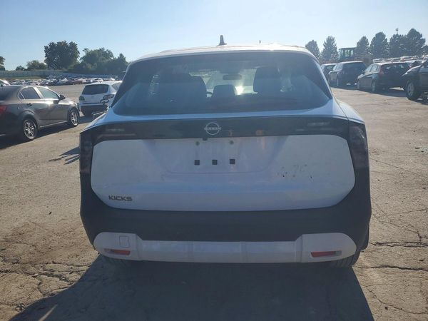 2026 NISSAN KICKS S — DIRR