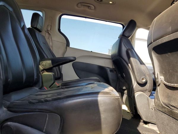 2020 CHRYSLER VOYAGER LXI — PSRS