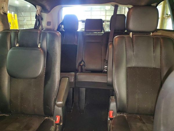2020 DODGE CARAVAN SXT — SUVN