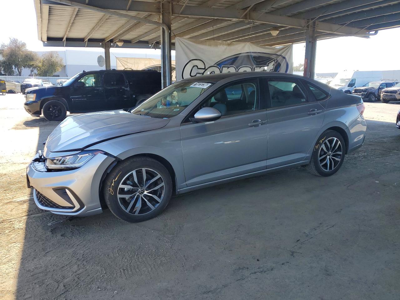 2025 VOLKSWAGEN JETTA SE — Front 3/4