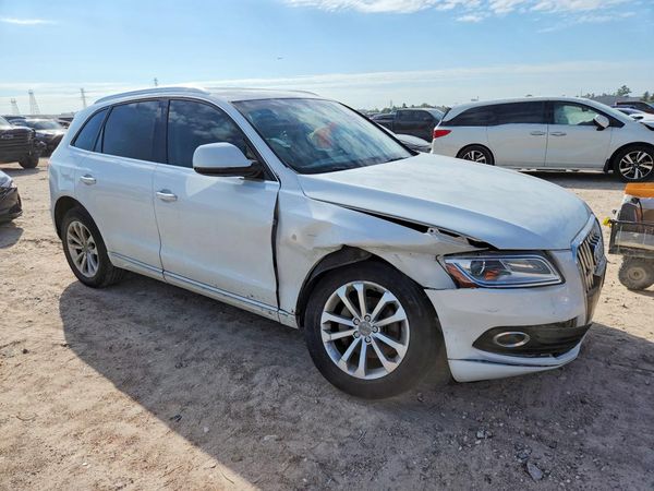 2015 AUDI Q5 — Passenger 3/4
