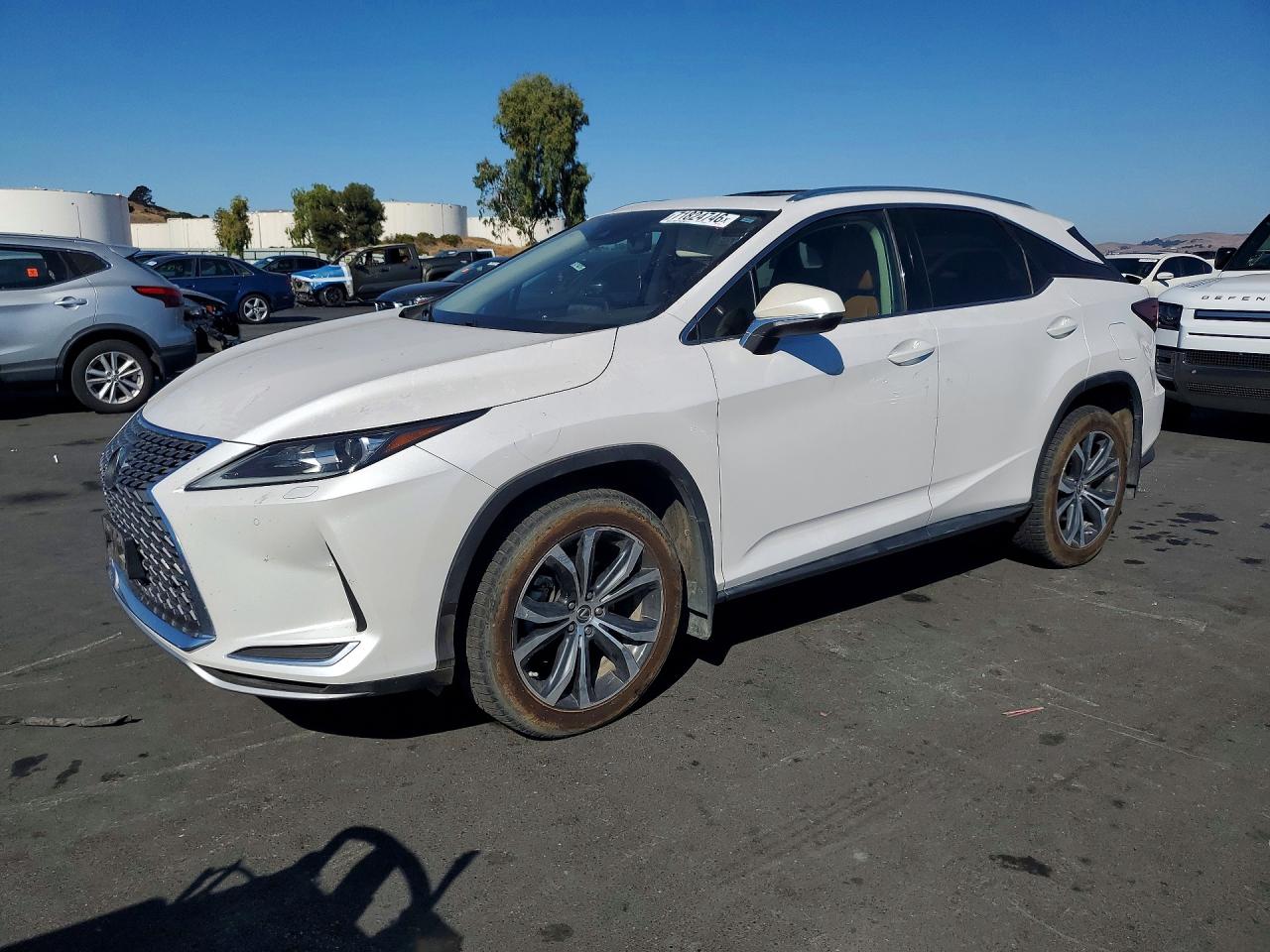 2022 LEXUS RX 350 Premium — Front 3/4