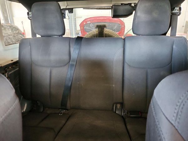 2015 JEEP WRANGLER UNLIMITED Sport — SUVN