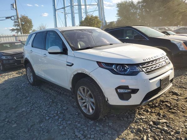 2017 LAND ROVER DISCOVERY SPORT HSE — Passenger 3/4