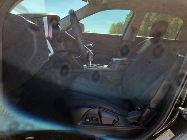 2015 CHEVROLET EQUINOX LS — DENT