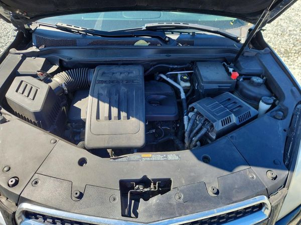 2015 CHEVROLET EQUINOX LS — Engine bay