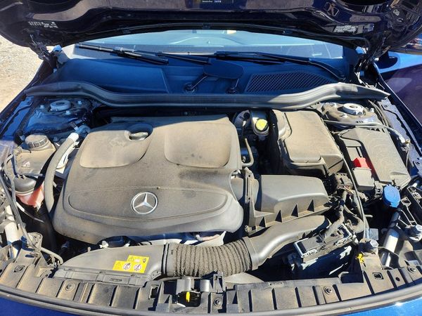 2018 MERCEDES-BENZ GLA GLA250-4M — Engine bay