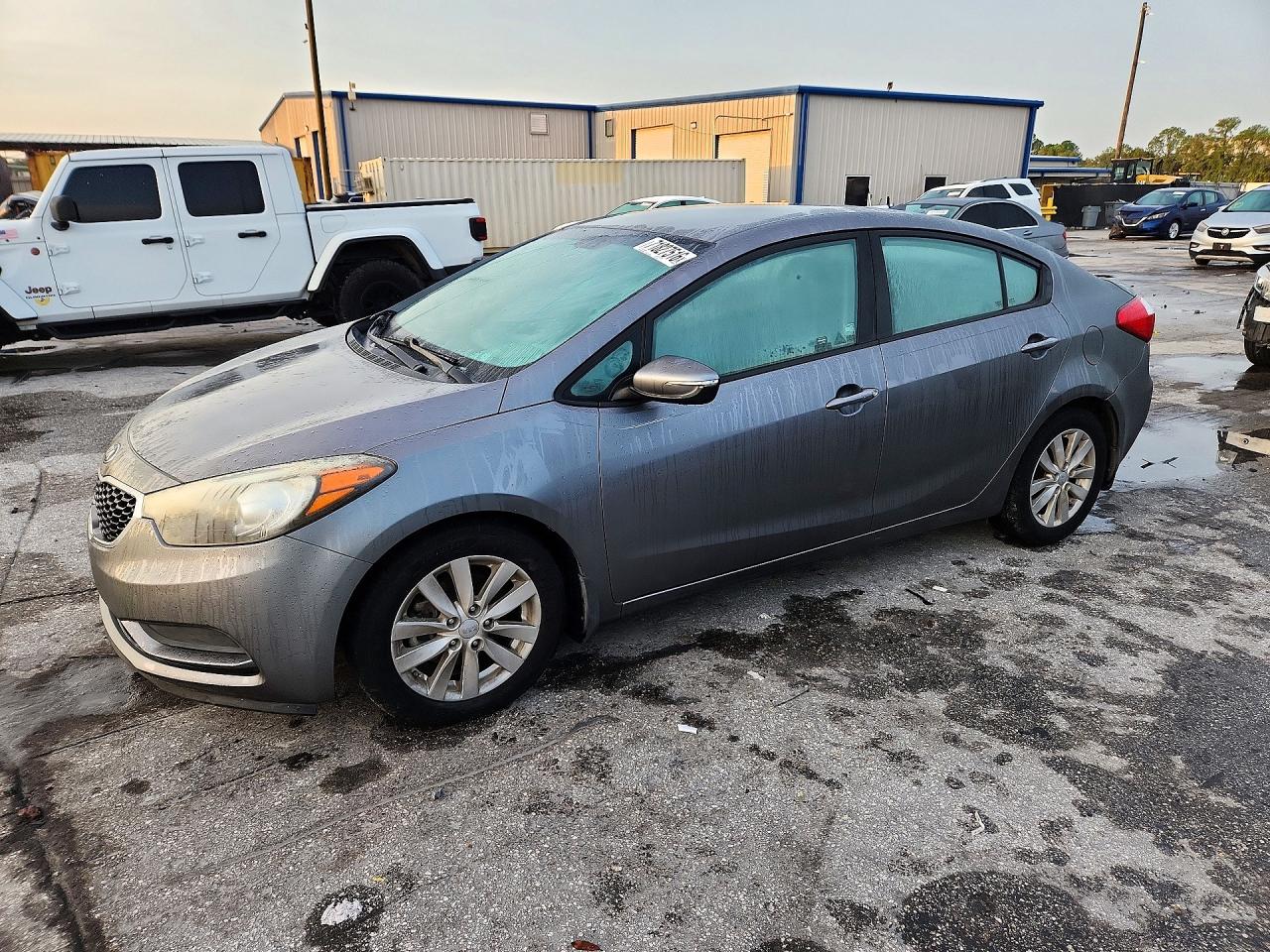 2016 KIA FORTE — Front 3/4