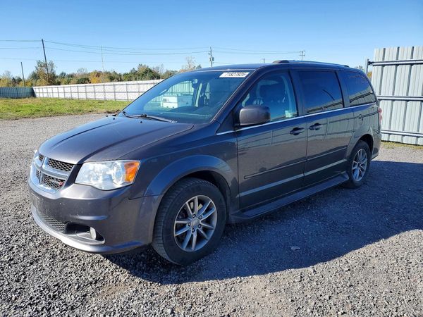 2015 DODGE GRAND CARAVAN — DSFA — Front 3/4