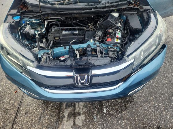 2015 HONDA CRV EX-L — Engine bay