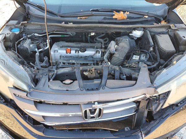 2014 HONDA CRV EX — Engine bay