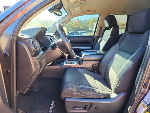 2019 TOYOTA TUNDRA SR5 Grade — DENT