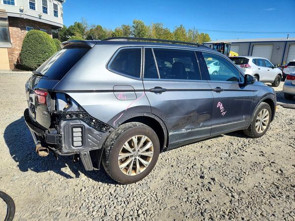 2018 VOLKSWAGEN TIGUAN SE, 4Motion SEL — PSRA