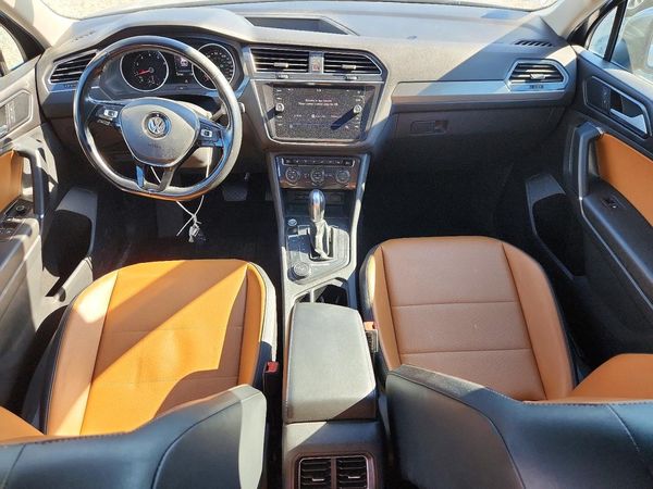 2018 VOLKSWAGEN TIGUAN SE, 4Motion SEL — CKPT