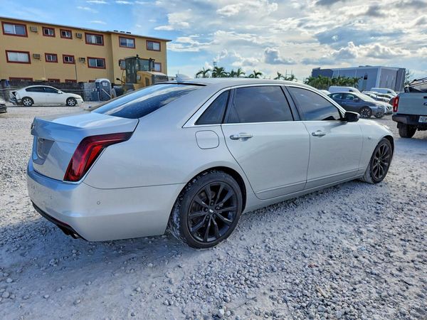 2017 CADILLAC CT6 Luxury — PSRA