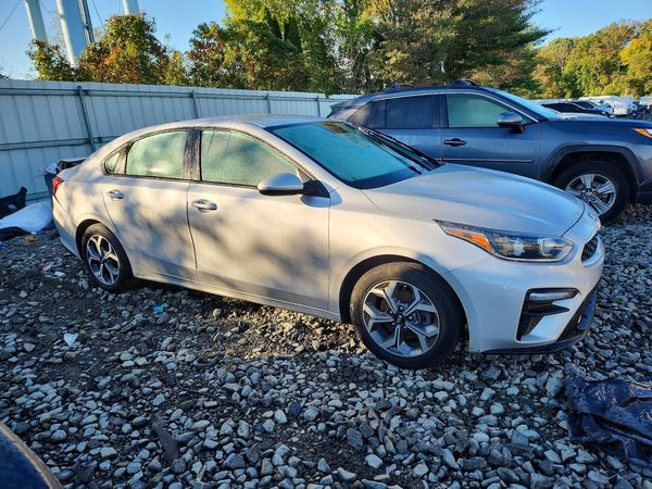 2020 KIA FORTE FE, LXS — Passenger 3/4