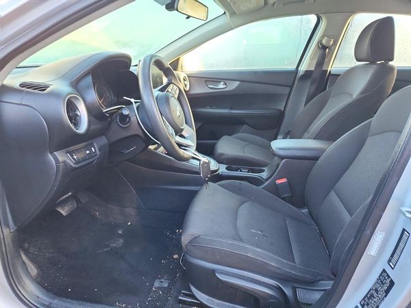 2020 KIA FORTE FE, LXS — DENT