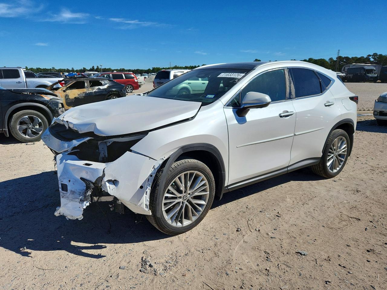 2025 LEXUS NX 350h Luxury — Front 3/4