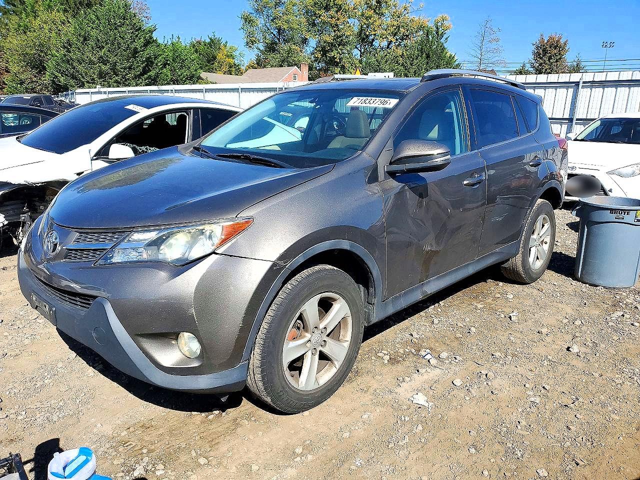 2013 TOYOTA RAV4 Sports — Front 3/4
