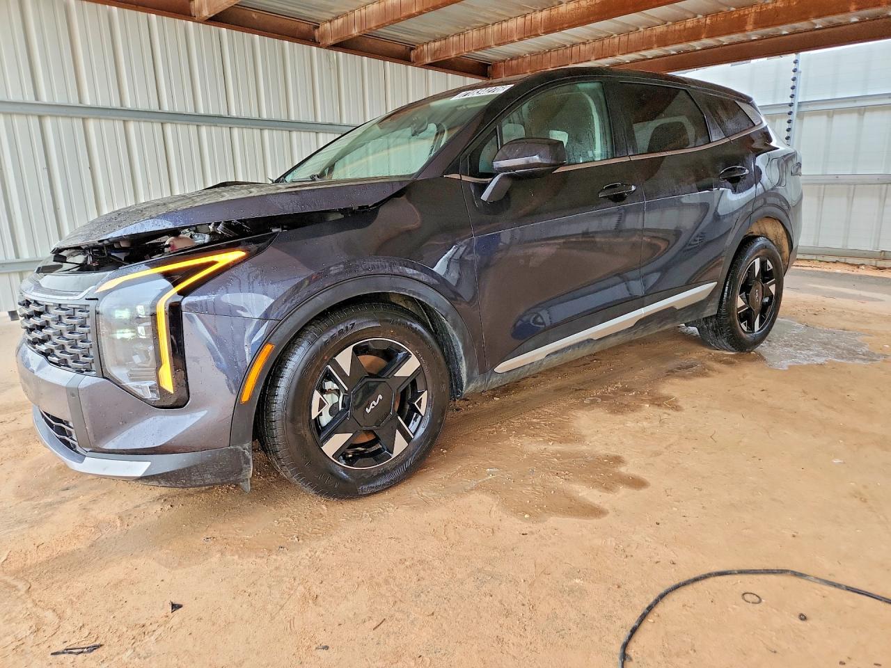 2026 KIA SPORTAGE LX — Front 3/4