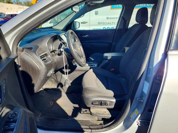 2018 CHEVROLET EQUINOX LT (1LT) — DENT