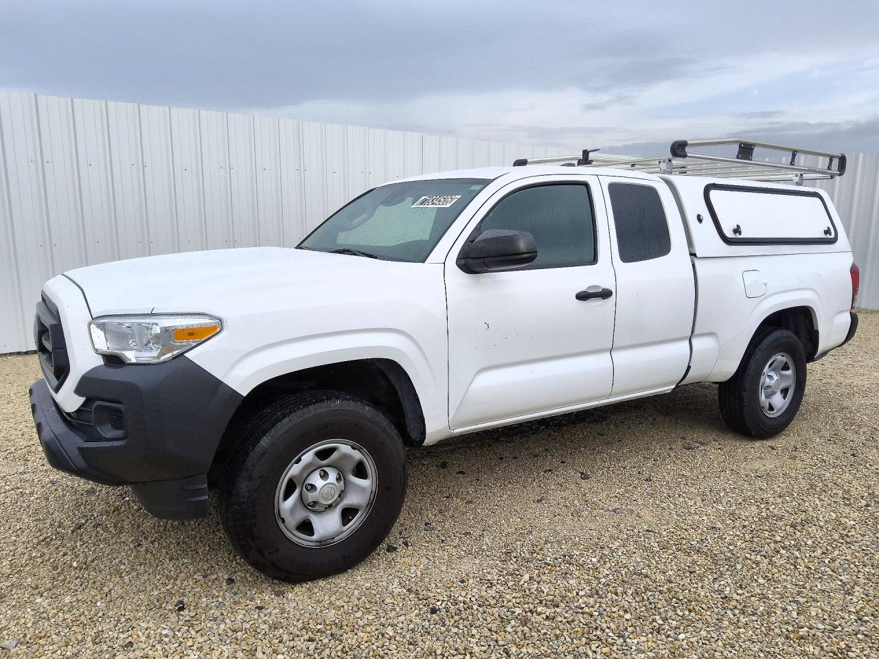 2023 TOYOTA TACOMA SR5 — Front 3/4
