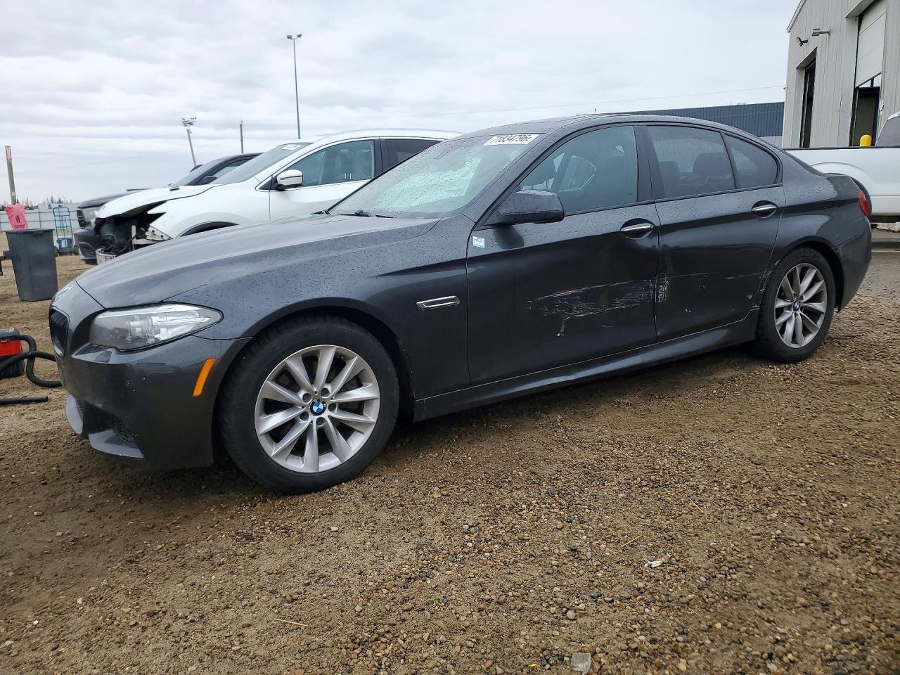 2014 BMW 528 xDrive — Front 3/4
