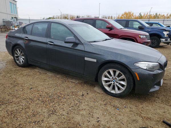 2014 BMW 528 xDrive — Passenger 3/4