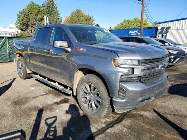 2022 CHEVROLET SILVERADO RST — Passenger 3/4