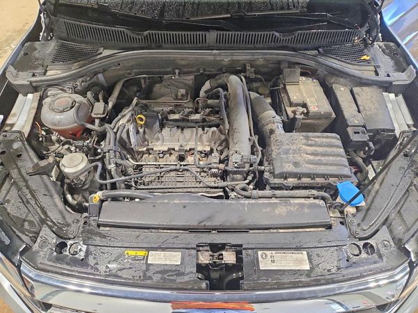 2020 VOLKSWAGEN JETTA S, SE, R-Line — Engine bay