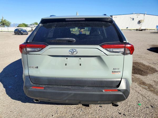 2019 TOYOTA RAV4 — DIRR