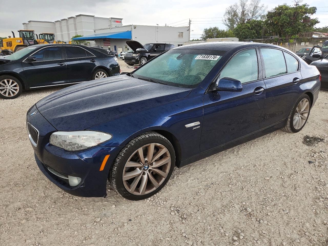 2012 BMW 535 xDrive — Front 3/4