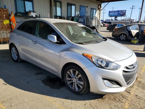 2013 HYUNDAI ELANTRA — Passenger 3/4