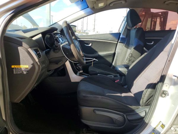 2013 HYUNDAI ELANTRA — DENT